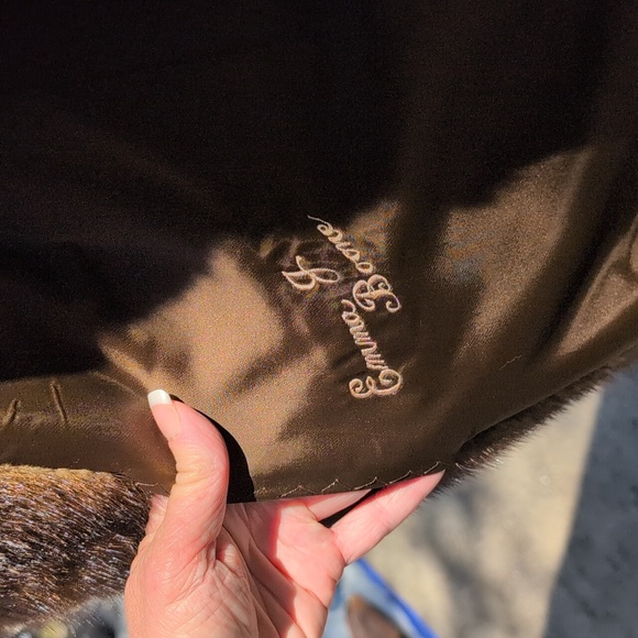 Real Mink Medium Women's Coat - Picture 3 of 6